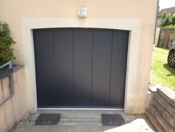 Porte de Garage déplacement latérale, panneaux de 40mm, Gris 7016